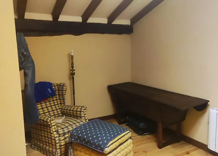 Pasiega La Reina Del Paraiso * San Roque de Ríomiera