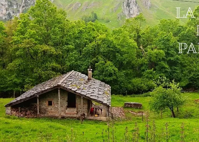 Pasiega La Reina Del Paraiso San Roque de Riomiera