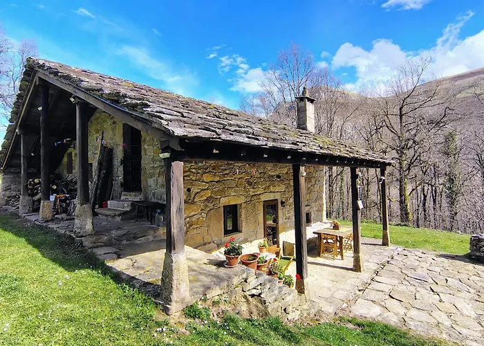 Pasiega La Reina Del Paraiso Lantställe San Roque de Ríomiera