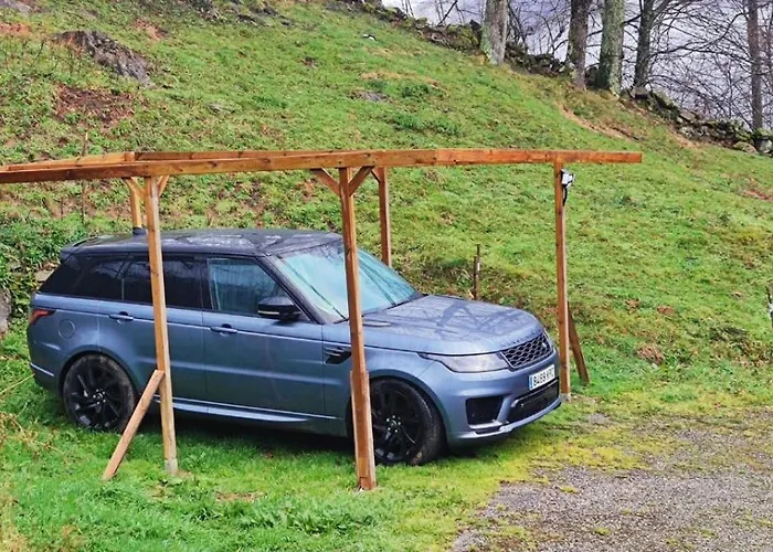 Pasiega La Reina Del Paraiso Lantställe San Roque de Ríomiera