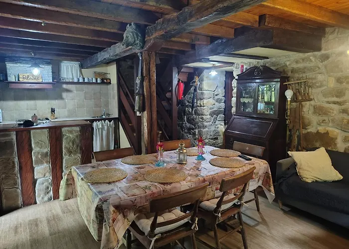 Pasiega La Reina Del Paraiso *